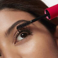MAGNIFICENT MASCARA